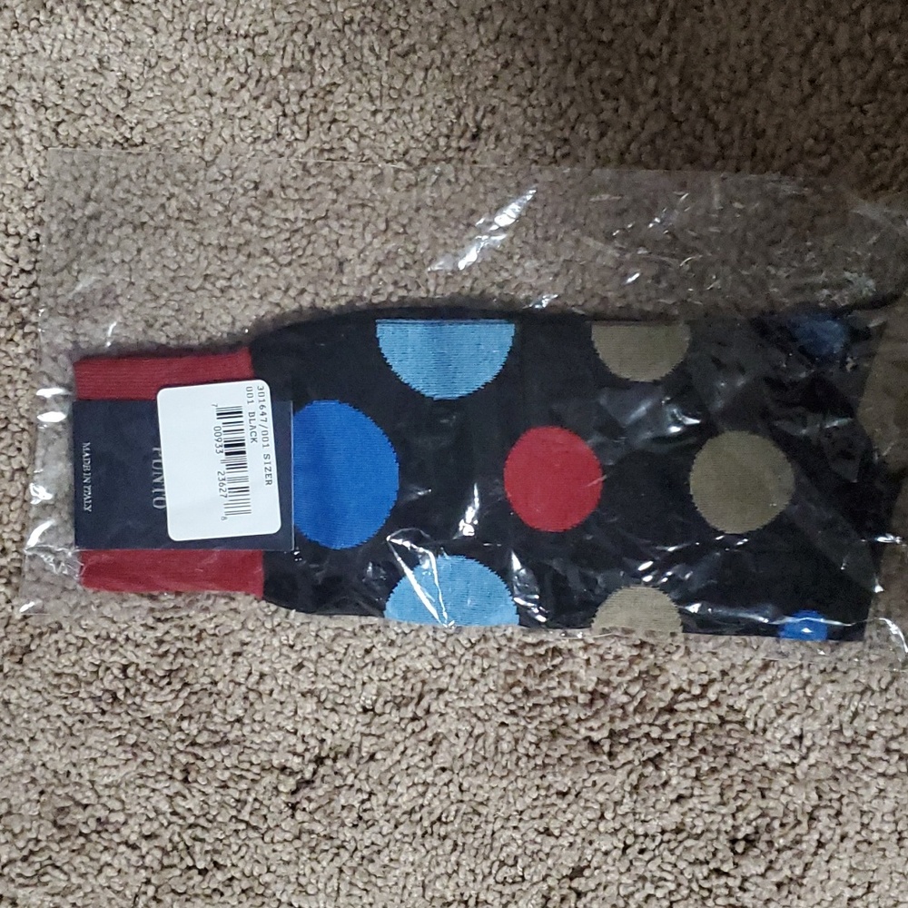 Nwt punto dress socks
